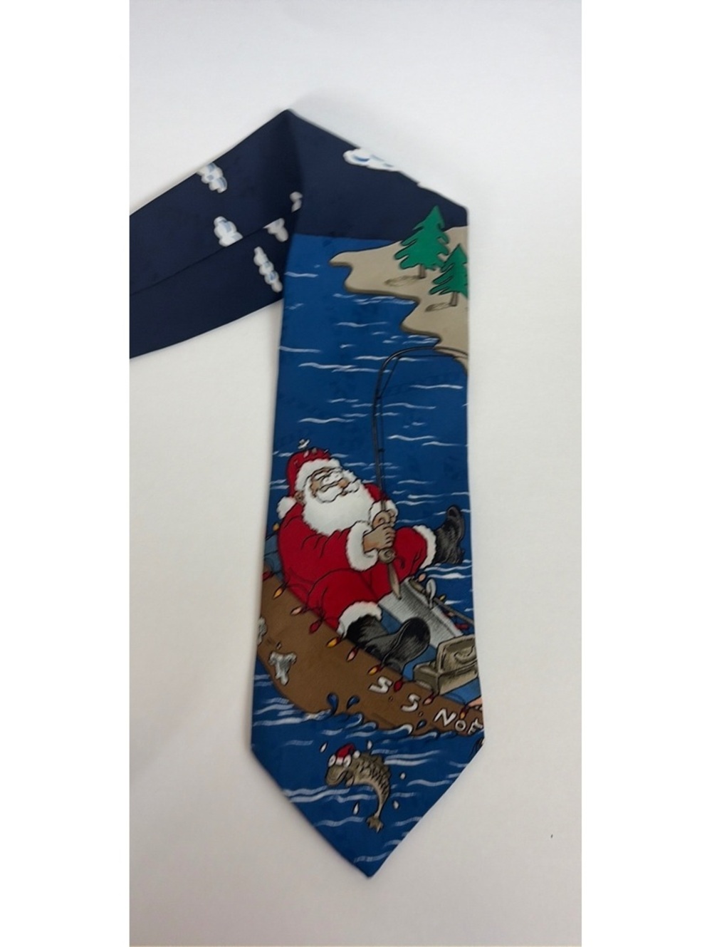 Vintage Santa Fishing Tie